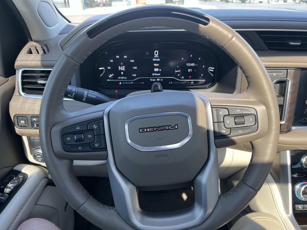 Certified 2024 GMC Yukon Denali w/ Denali Reserve Package RWD image 17