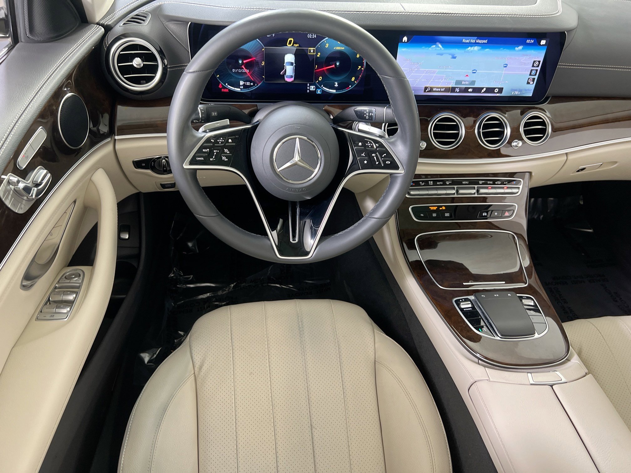 Used 2021 Mercedes-Benz E 350 4MATIC image 23