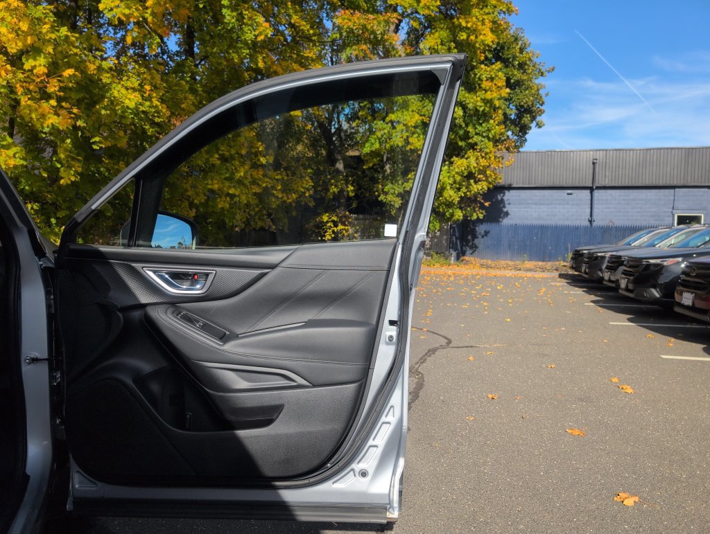 Used 2020 Subaru Forester Limited AWD/4WD image 36