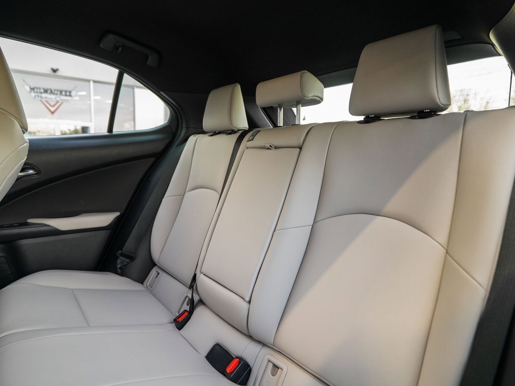 Used 2021 Lexus UX 250h w/ Accessory Package (Z1) image 29