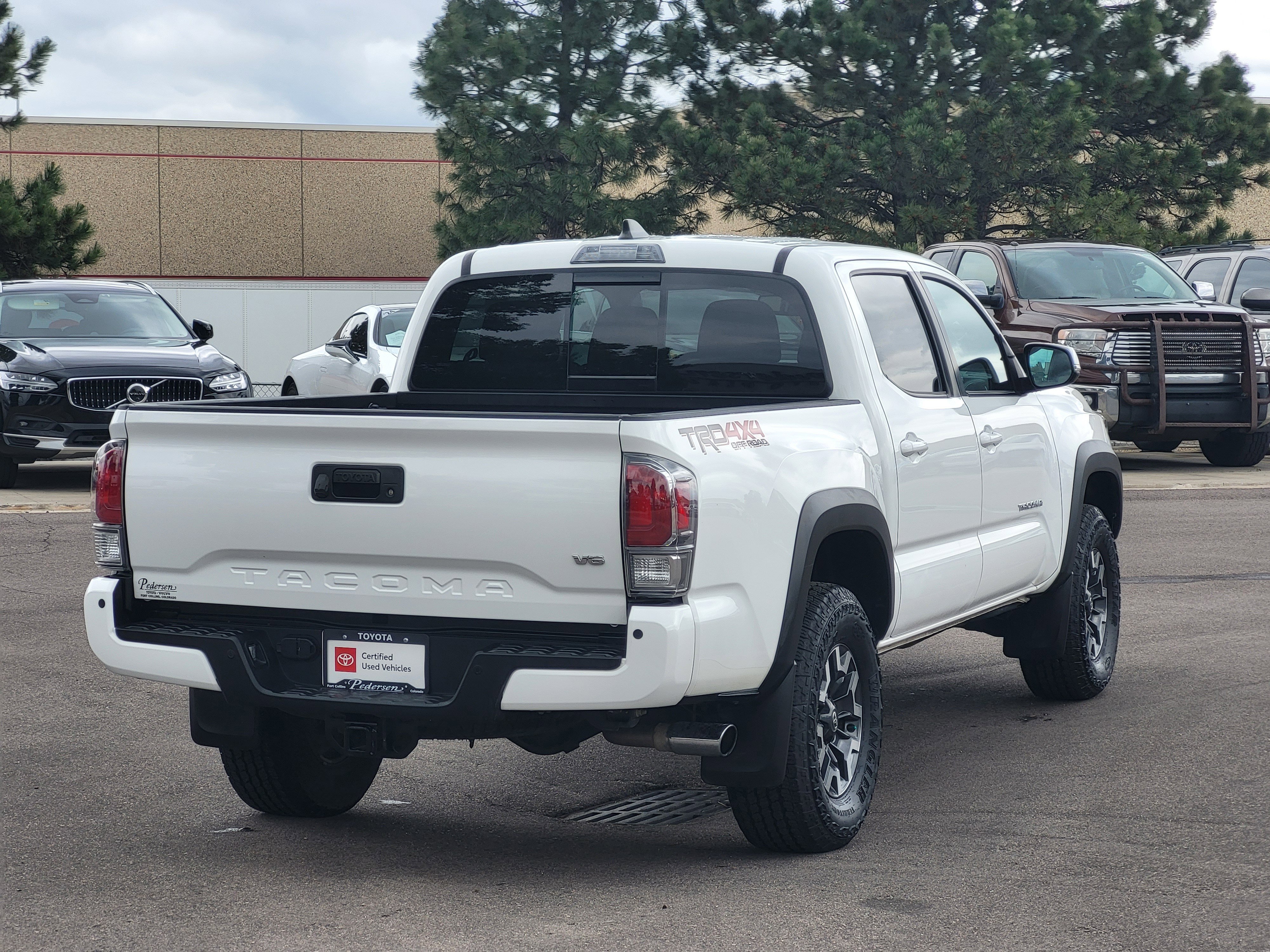 Certified 2023 Toyota Tacoma TRD Off-Road w/ Technology Package AWD/4WD image 2