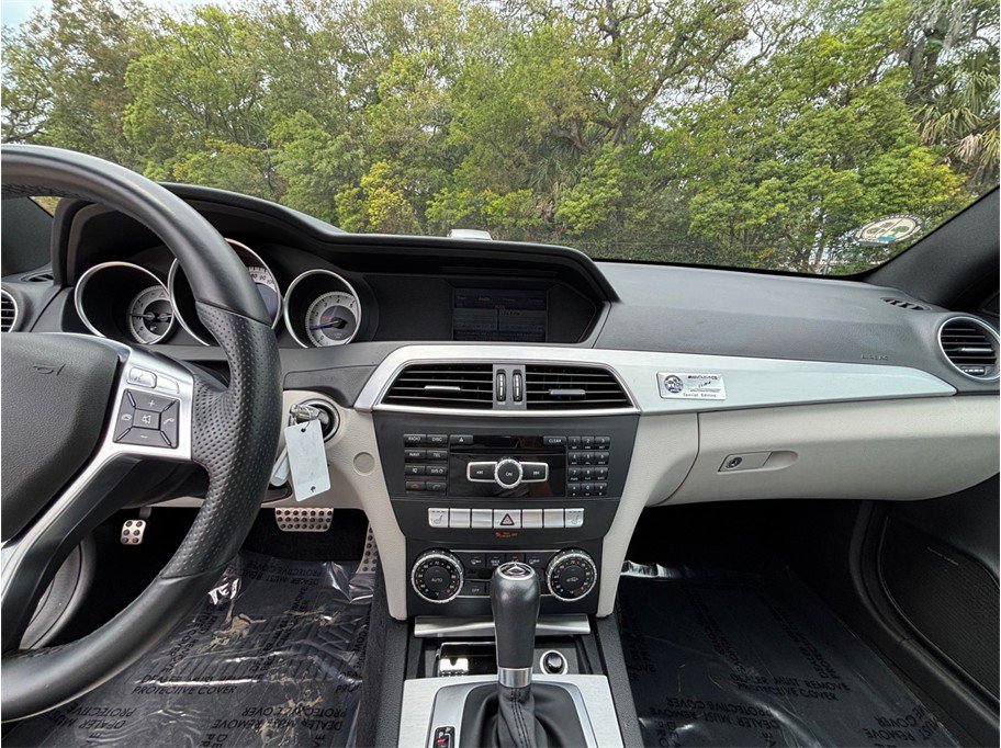 Used 2015 Mercedes-Benz C 250 Coupe image 11