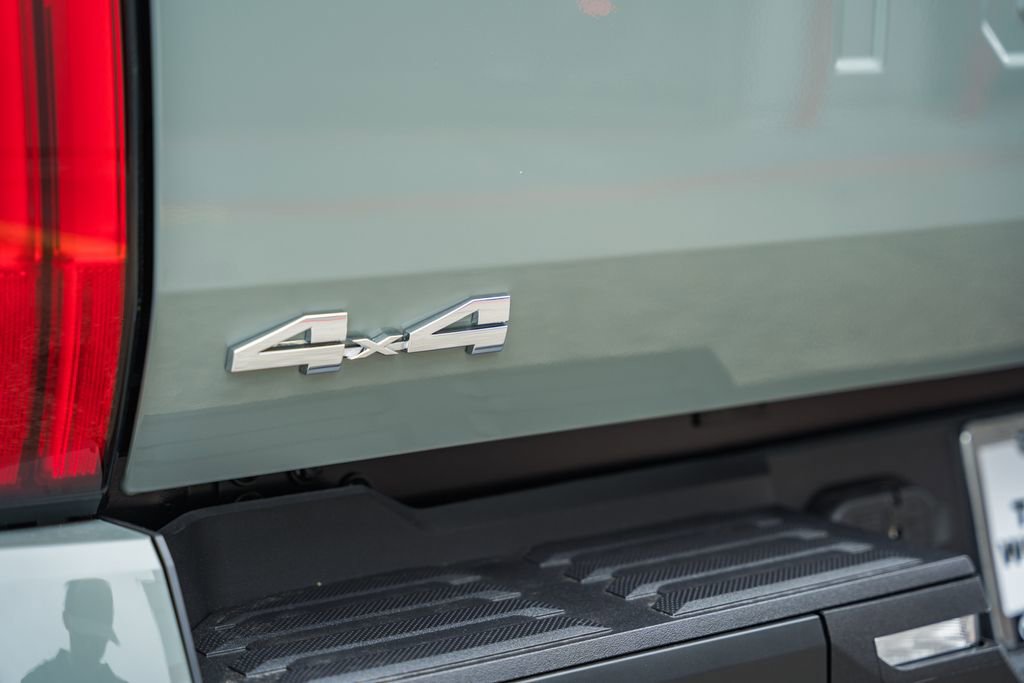 New 2026 Toyota Tundra SR5 AWD/4WD image 8