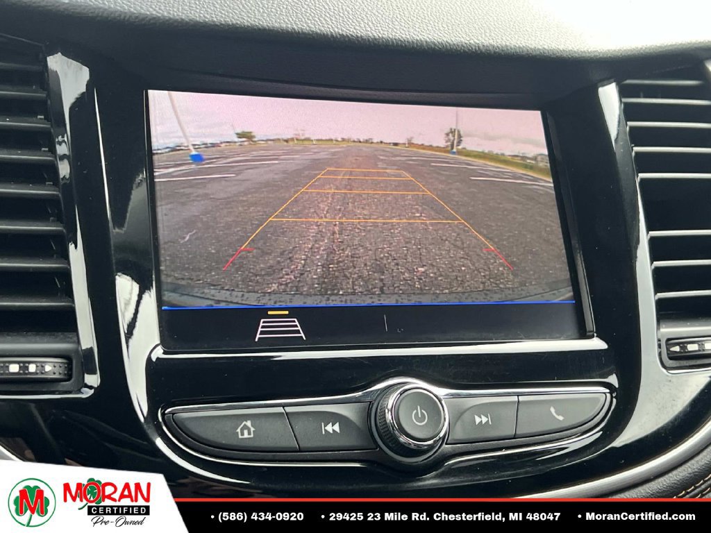 Used 2020 Chevrolet Trax LT w/ LT Convenience Package FWD image 21