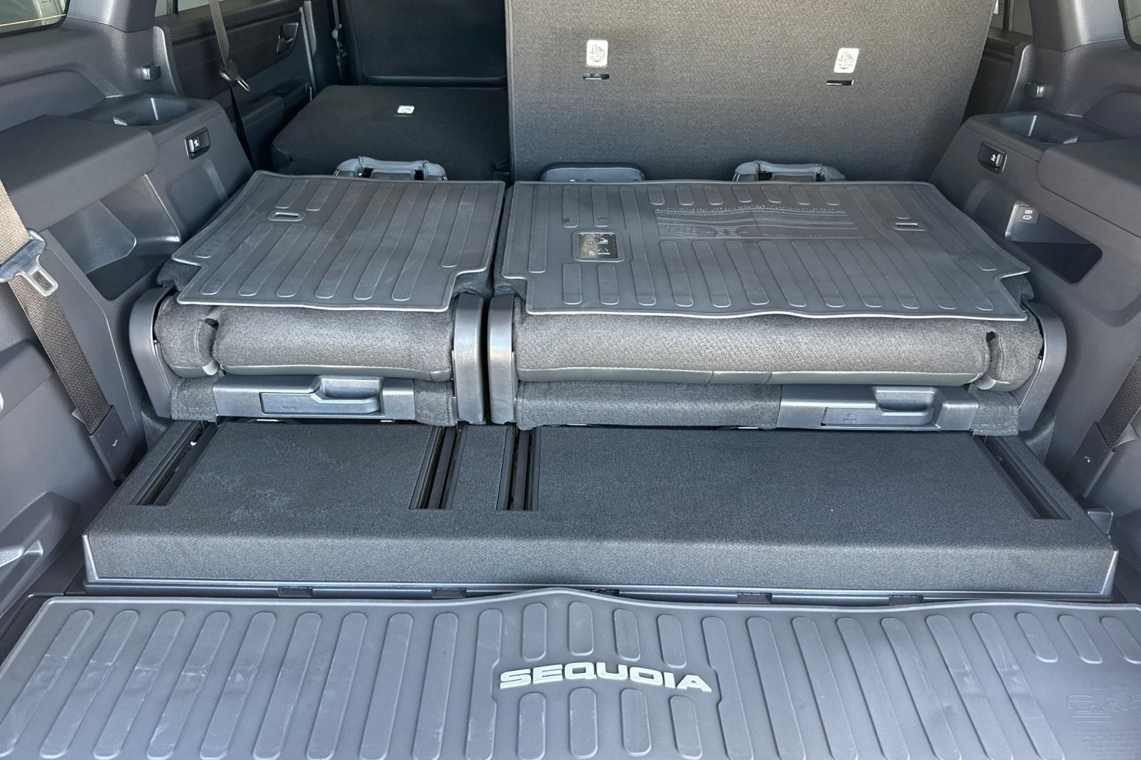 New 2026 Toyota Sequoia SR5 AWD/4WD image 28