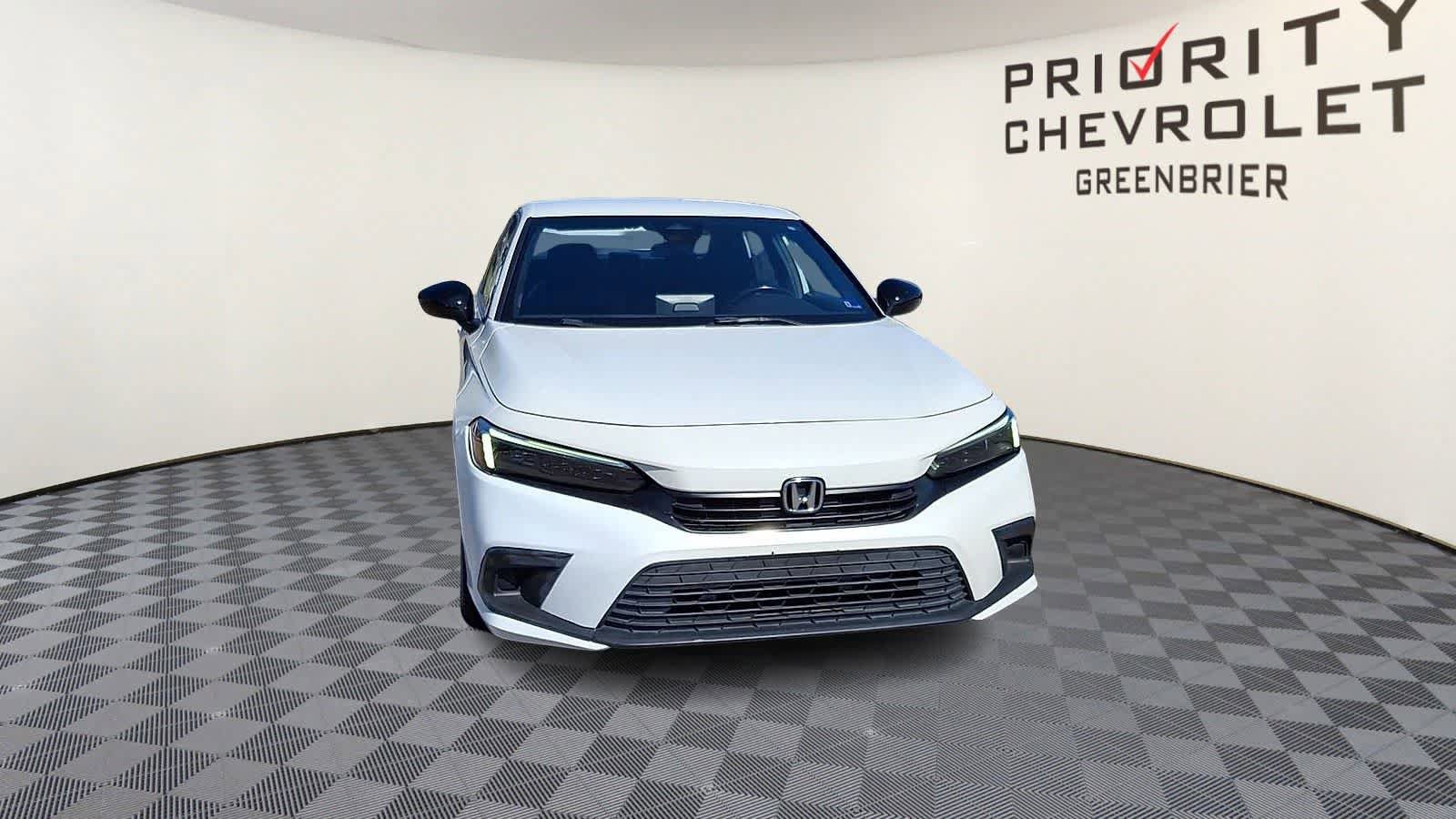 Used 2023 Honda Civic Sport image 3