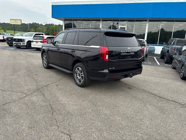 Used 2025 Ford Expedition Active AWD/4WD image 23