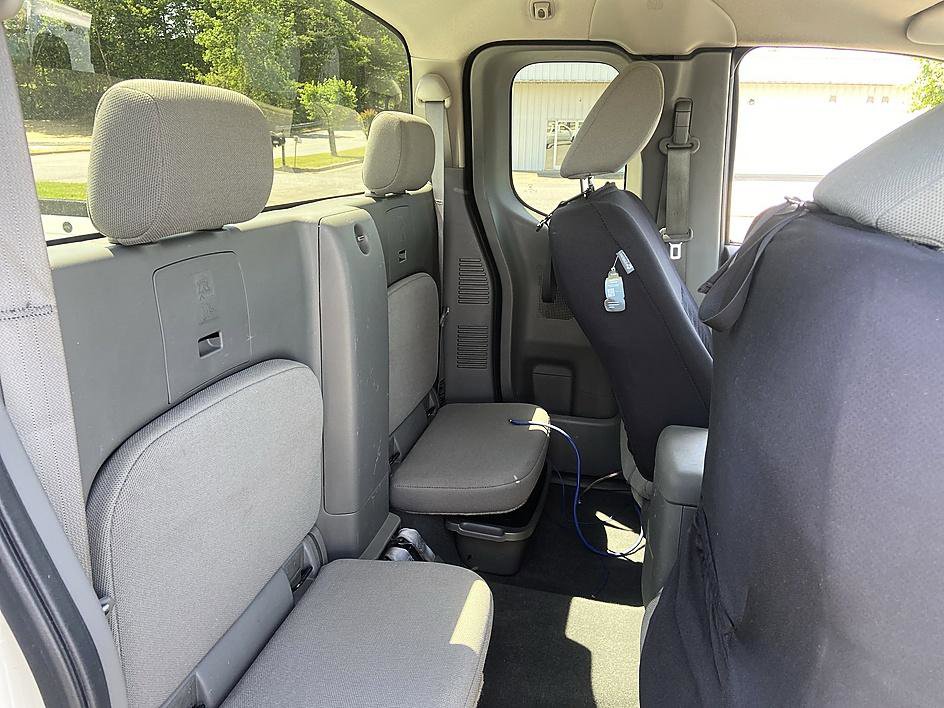 Used 2021 Nissan Frontier S AWD/4WD image 18