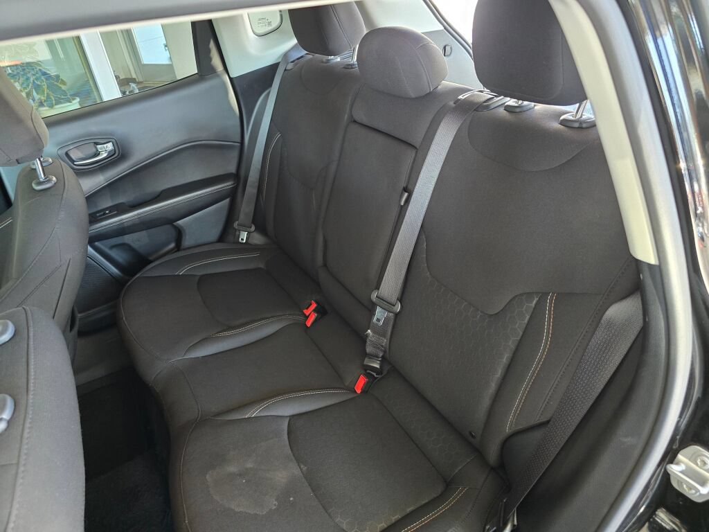 Used 2020 Jeep Compass Sport FWD image 28
