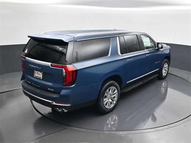New 2026 GMC Yukon XL Denali image 18