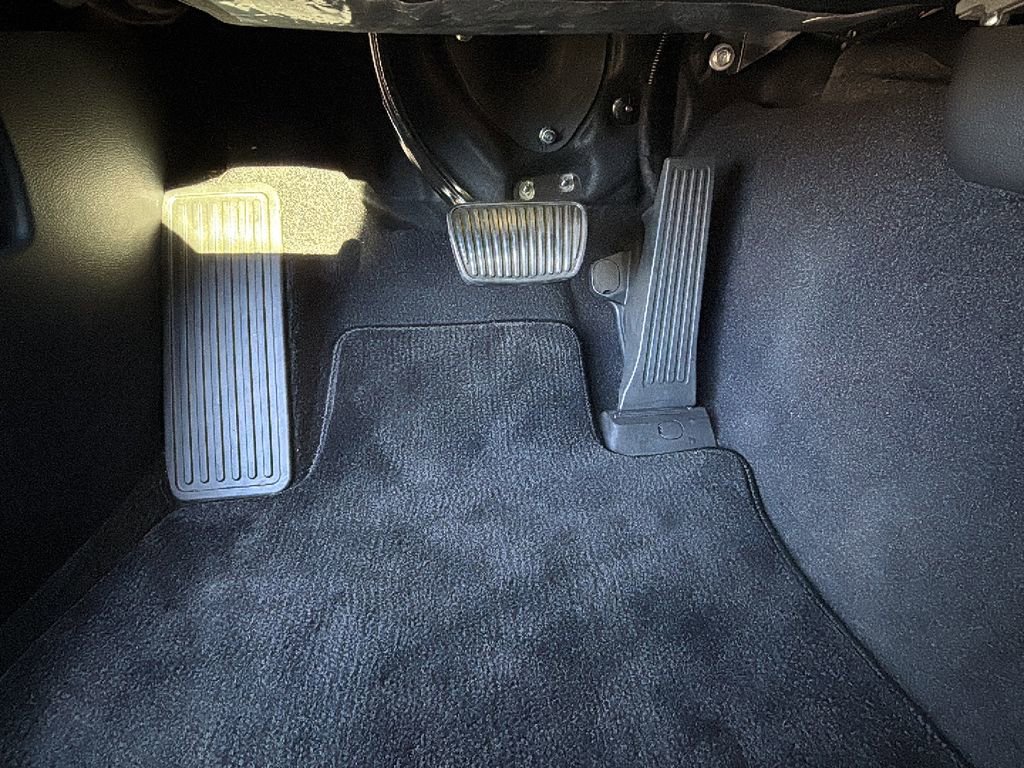 Certified 2026 Genesis G70 2.5T Prestige image 18