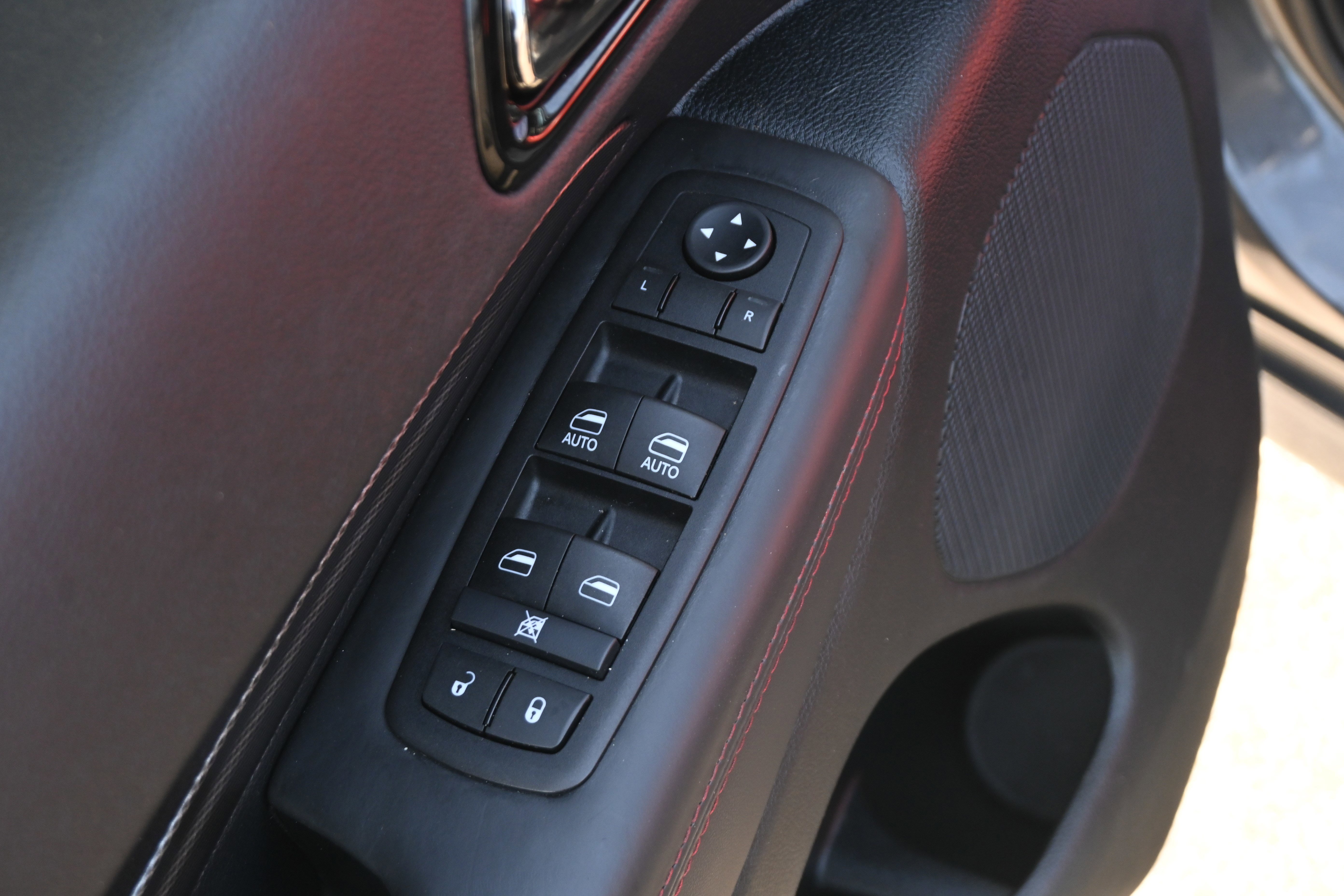 Used 2024 Dodge Durango R/T w/ Tow 'N Go Package image 32