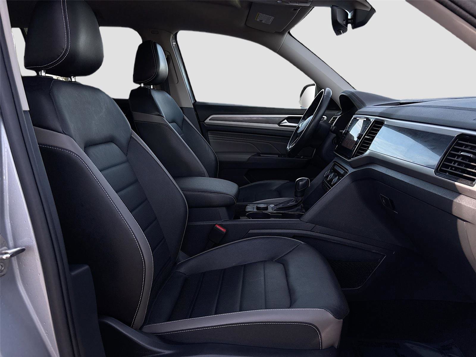 Used 2021 Volkswagen Atlas SEL Premium image 33