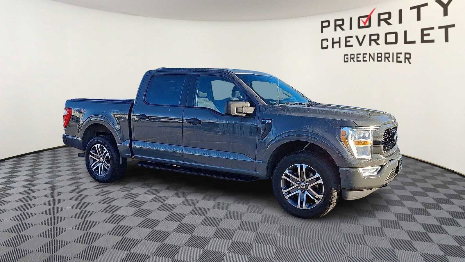 Used 2021 Ford F150 XL w/ STX Appearance Package image 2
