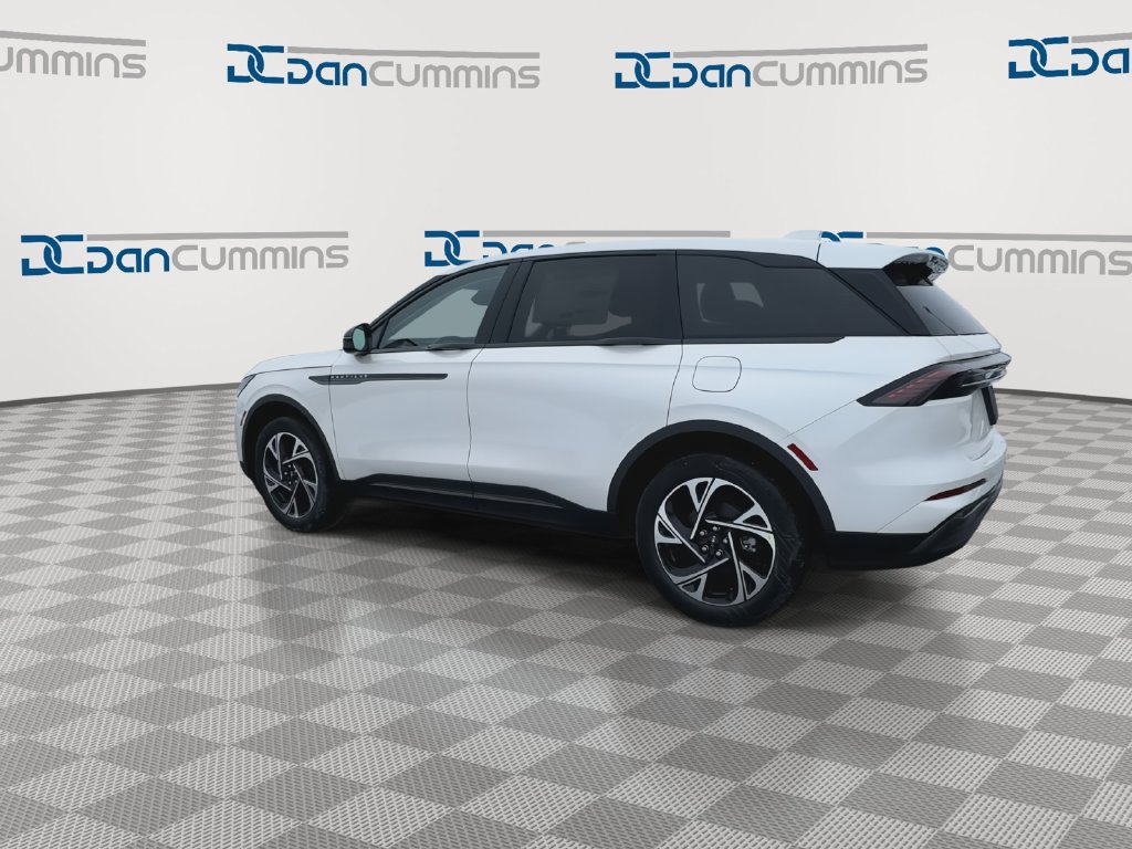 New 2026 Lincoln Nautilus Premier w/ Jet Appearance Package AWD/4WD image 6