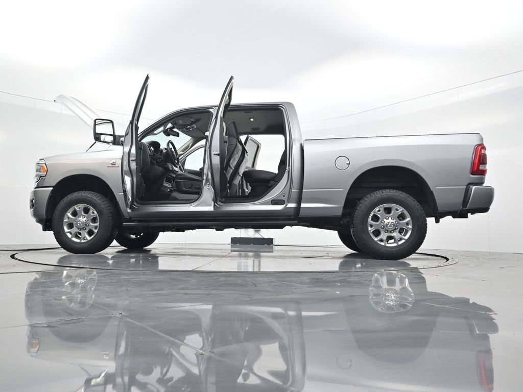 Used 2024 RAM 2500 Laramie image 44