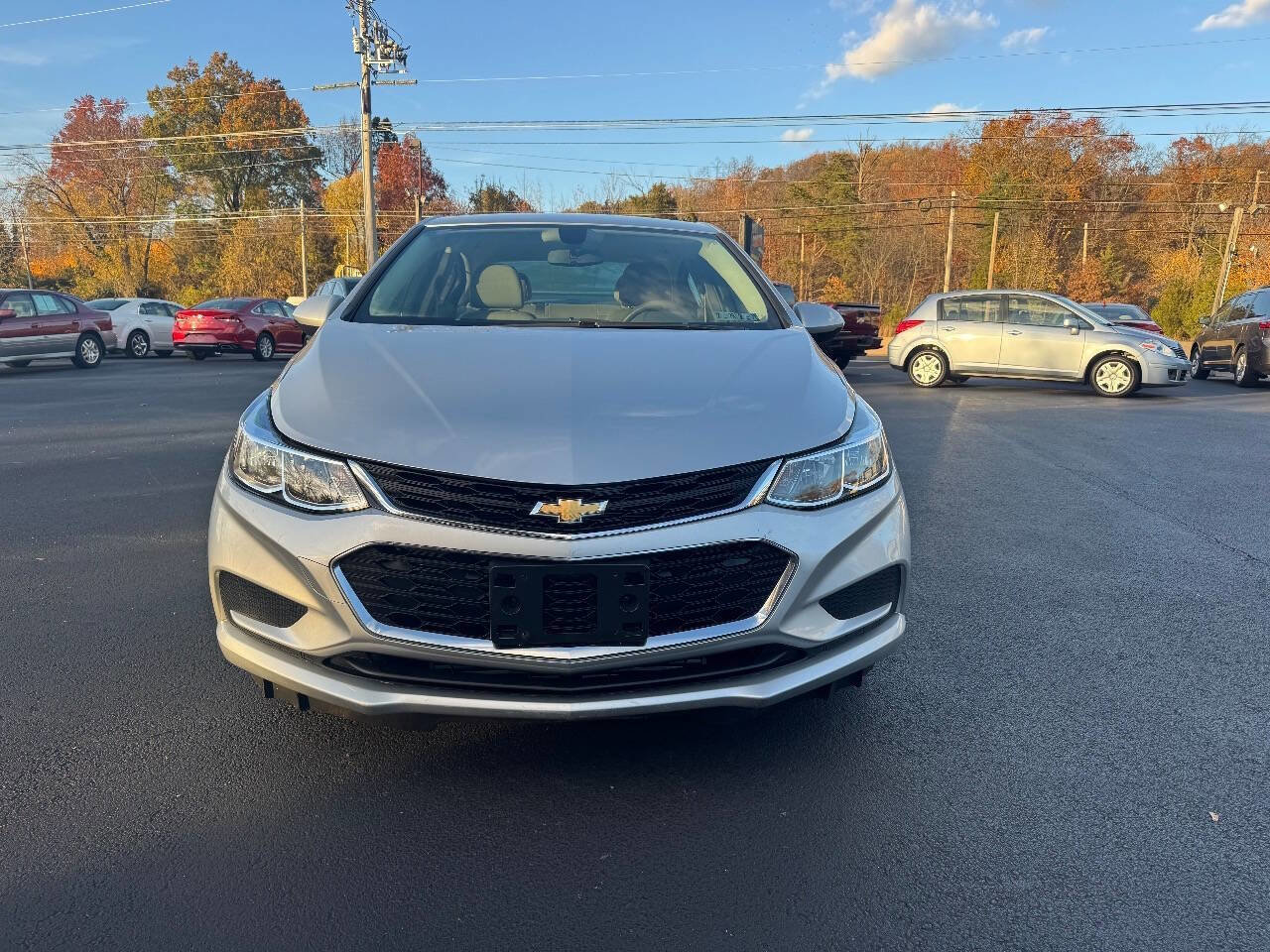 Used 2018 Chevrolet Cruze LS image 3