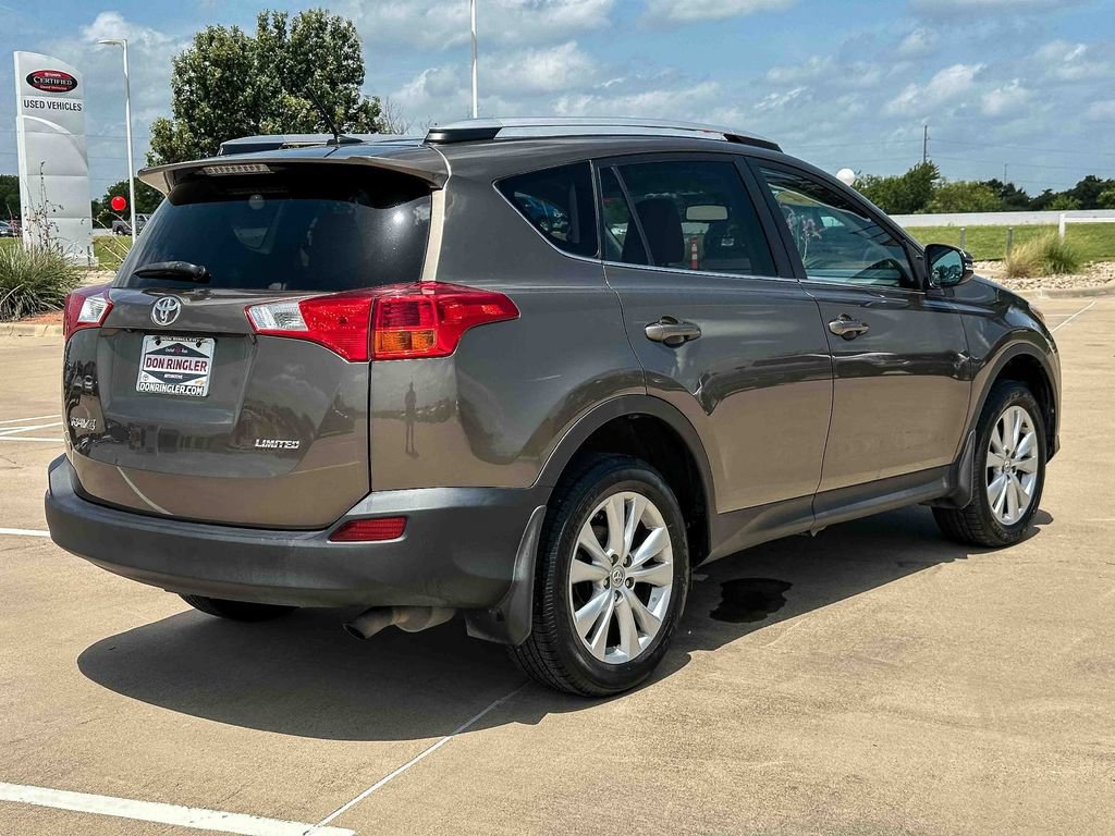 Used 2014 Toyota RAV4 Limited w/ Technology Package FWD image 3