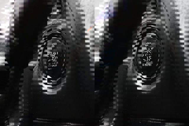 Used 2018 MAZDA MAZDA3 Sport image 14