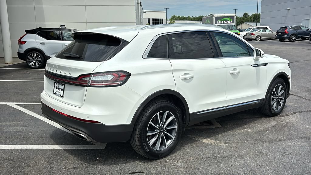 Used 2021 Lincoln Nautilus AWD image 28