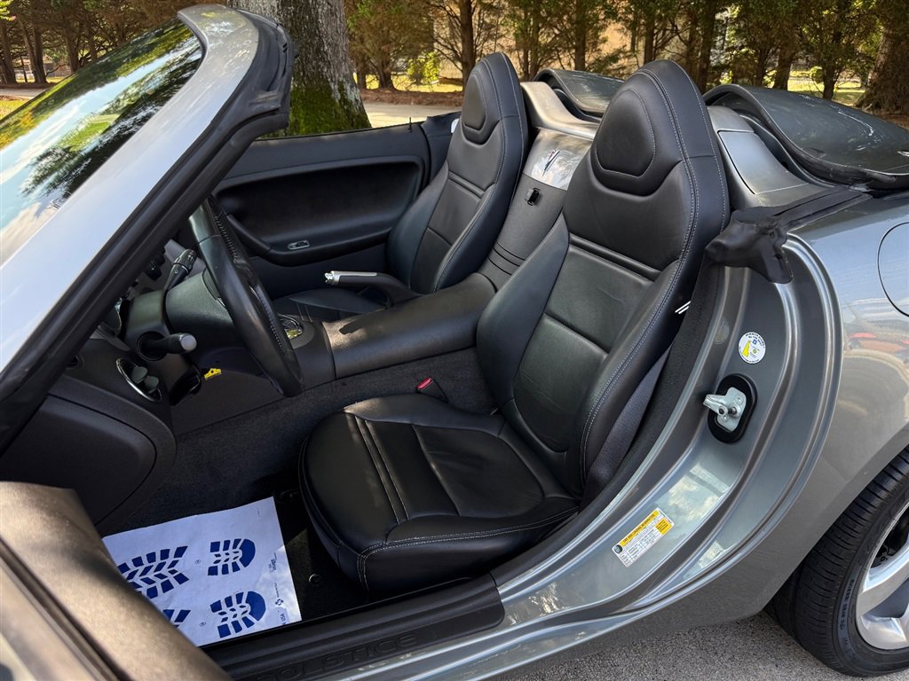 Used 2007 Pontiac Solstice Convertible w/ Premium Package image 35