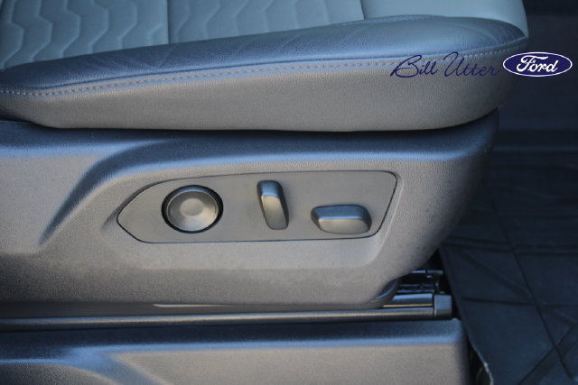 Used 2024 Chevrolet Silverado 1500 ZR2 w/ Technology Package AWD/4WD image 17