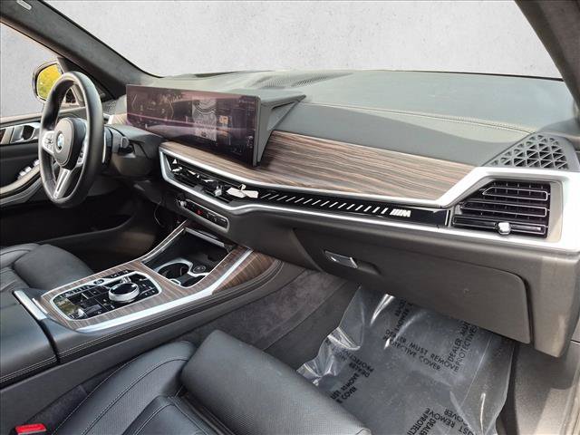 Used 2023 BMW X7 M60i w/ Executive Package AWD/4WD image 24