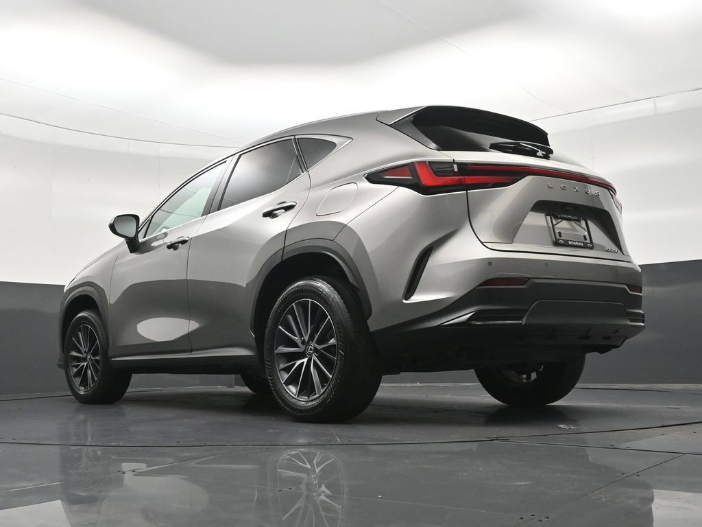 Used 2024 Lexus NX 250 FWD image 25