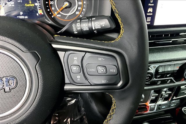 Used 2024 Jeep Wrangler Unlimited Sport AWD/4WD image 20