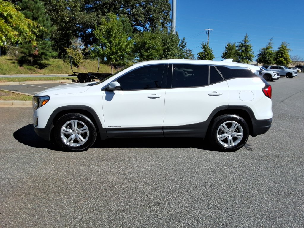 Used 2020 GMC Terrain SLE FWD image 8