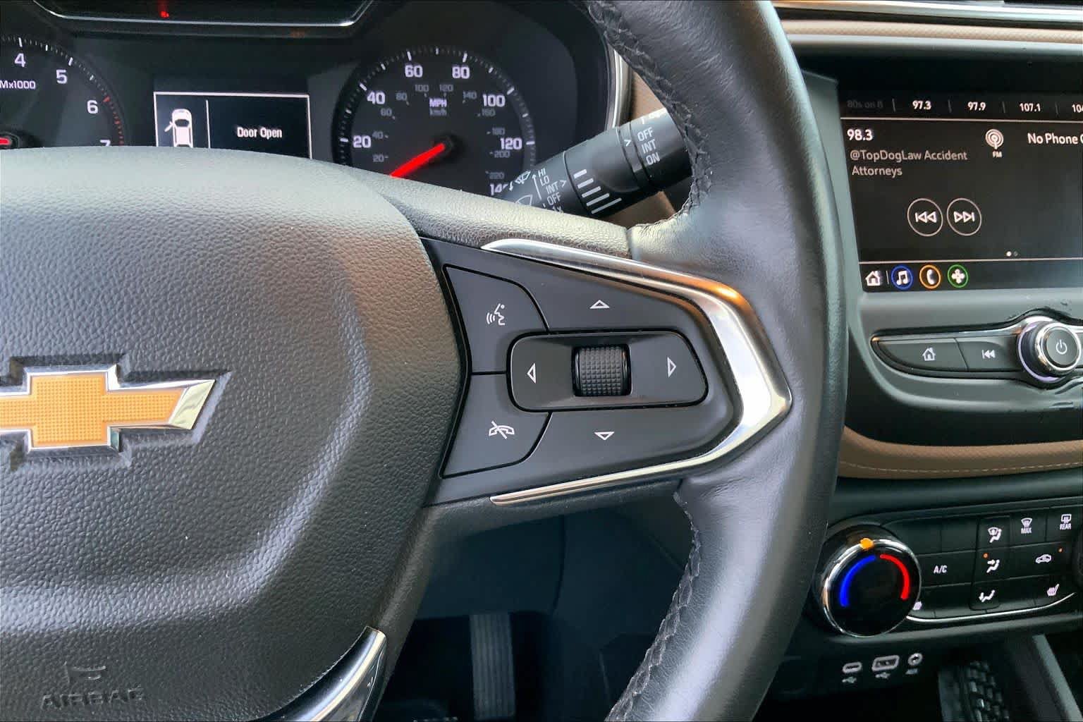 Used 2023 Chevrolet TrailBlazer ACTIV FWD image 46