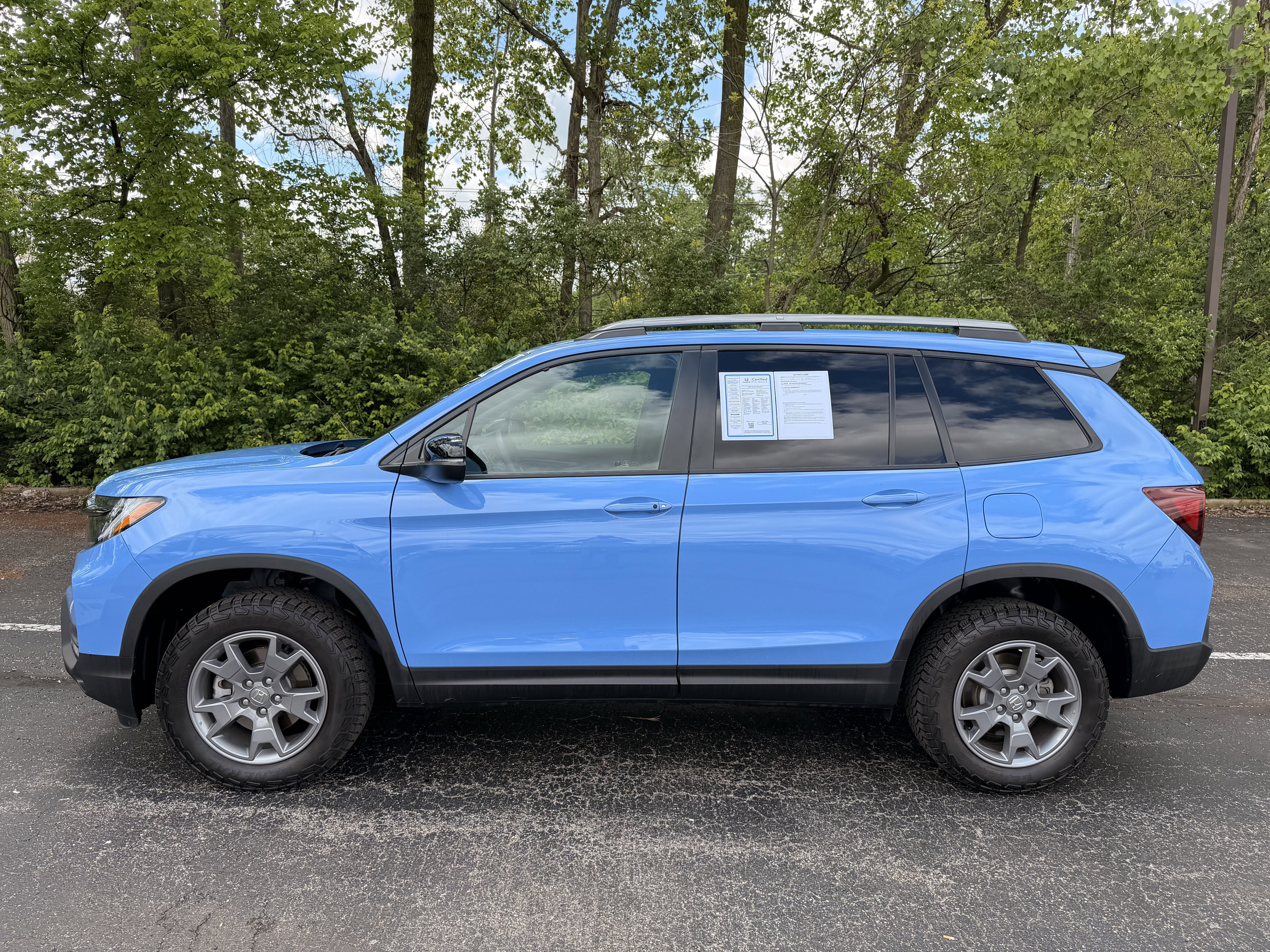 Used 2025 Honda Passport TrailSport image 6
