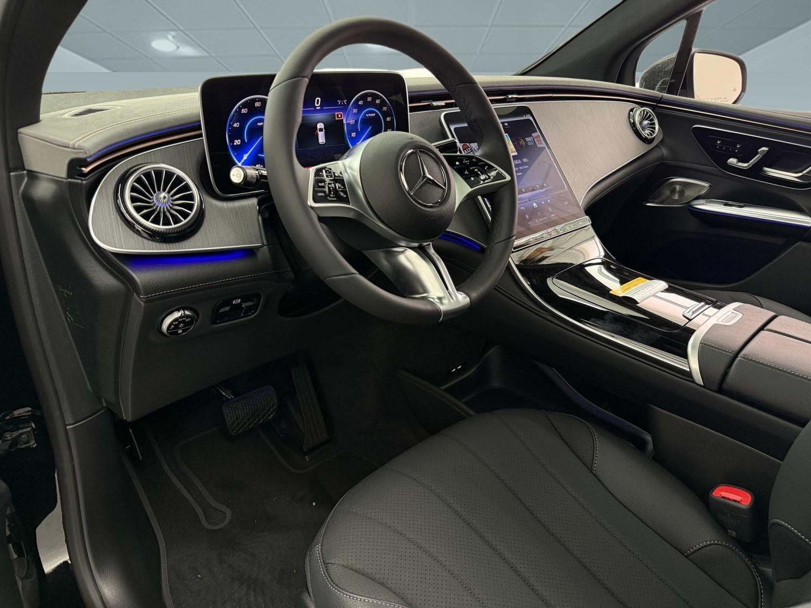 New 2027 Mercedes-Benz EQE 320+ SUV image 4