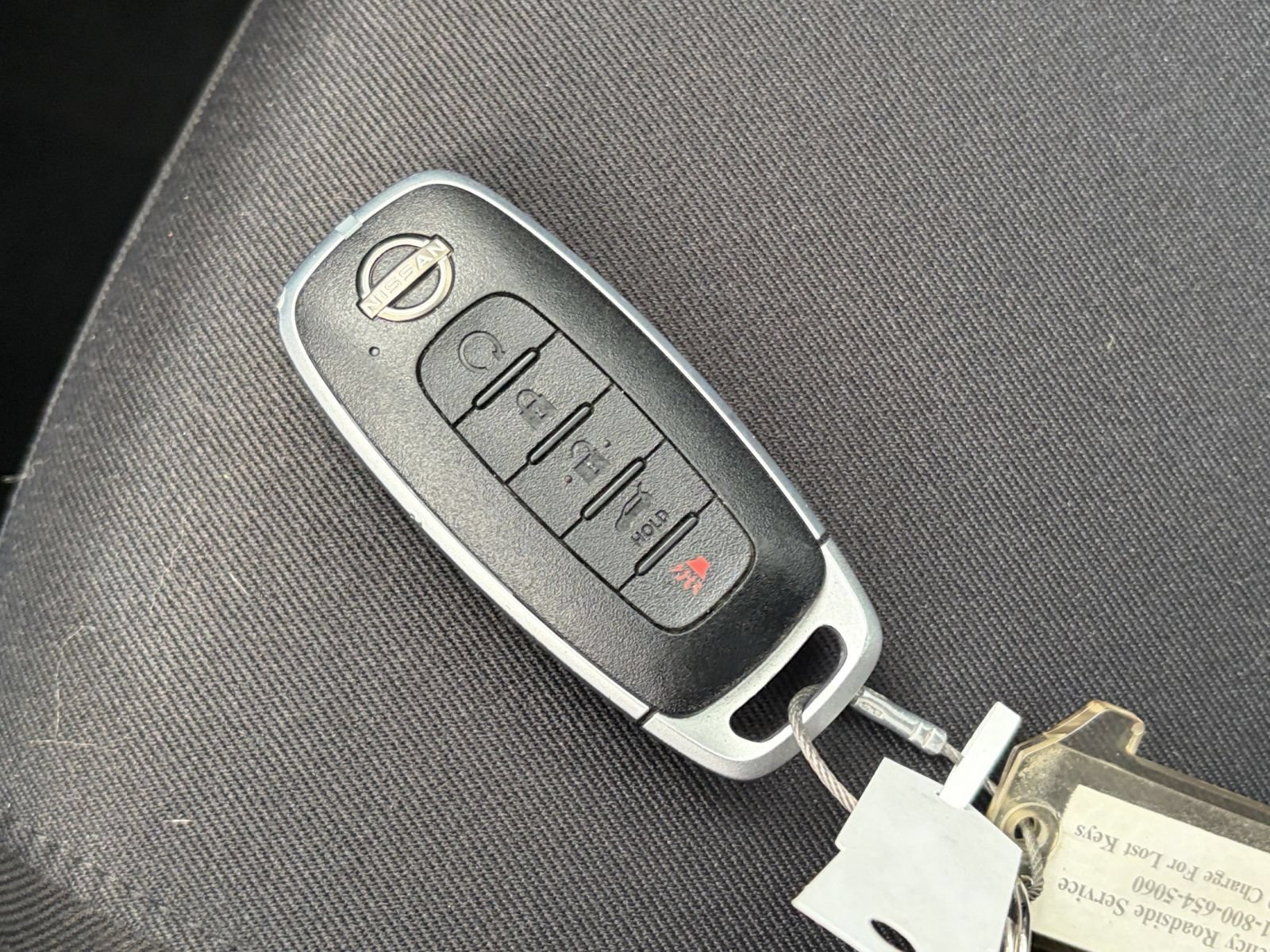 Used 2025 Nissan Pathfinder SV AWD/4WD image 22