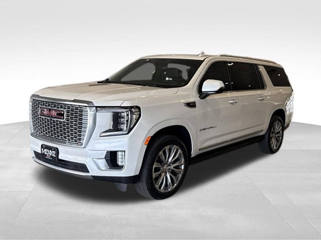 Used 2021 GMC Yukon XL Denali w/ Denali Ultimate Package AWD/4WD image 3