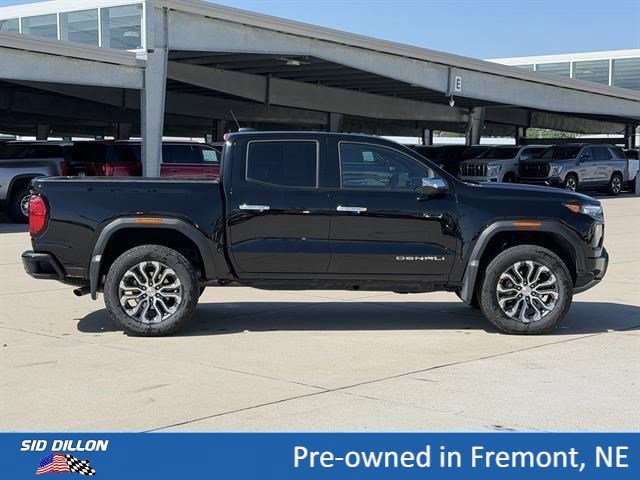Certified 2025 GMC Canyon Denali AWD/4WD image 3