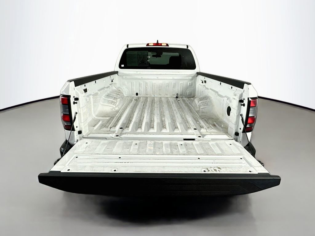 Used 2022 Nissan Frontier S RWD image 25