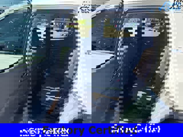 Certified 2023 GMC Acadia SLE image 13