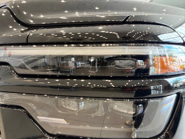 New 2026 RAM 3500 Laramie w/ Night Edition AWD/4WD image 9