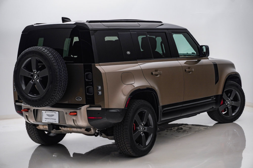 Used 2021 Land Rover Defender 110 X AWD/4WD image 11