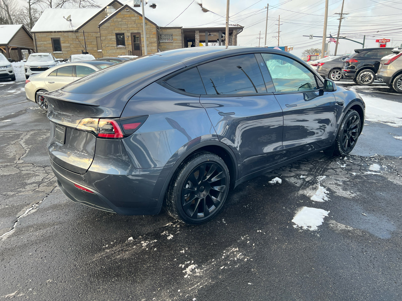 Used 2024 Tesla Model Y Long Range image 5