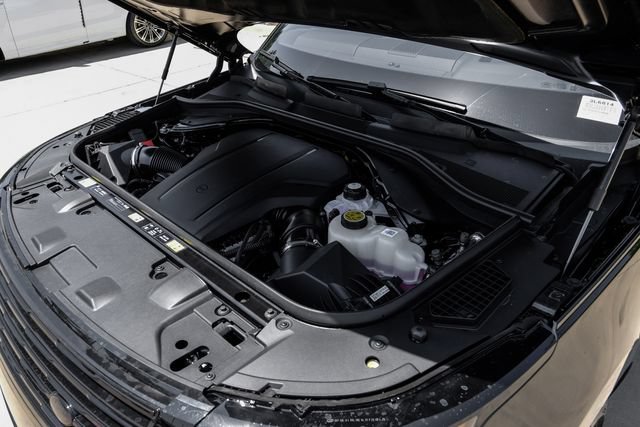New 2026 Land Rover Range Rover SV AWD/4WD image 65