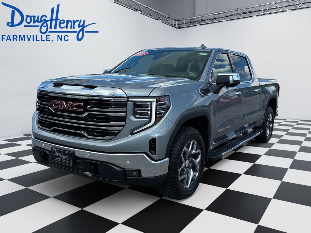 New 2026 GMC Sierra 1500 SLT w/ SLT Premium Package AWD/4WD image 1