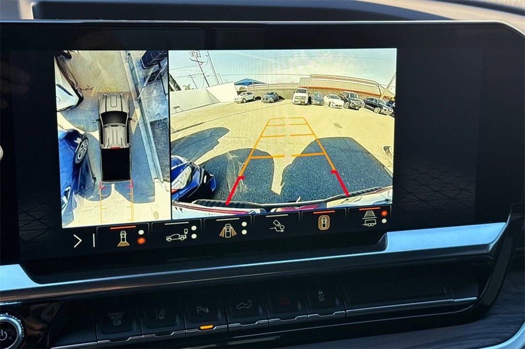 Used 2024 GMC Sierra 2500 SLT w/ SLT Premium Package image 19