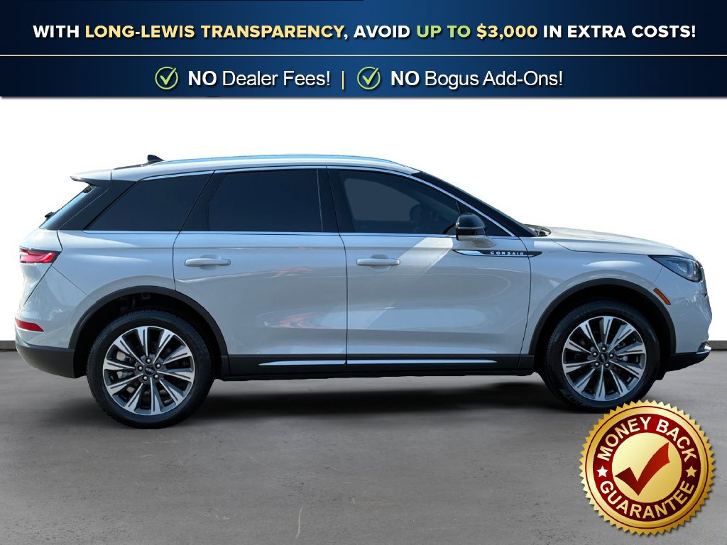 Used 2022 Lincoln Corsair Reserve w/ Elements Package FWD image 8