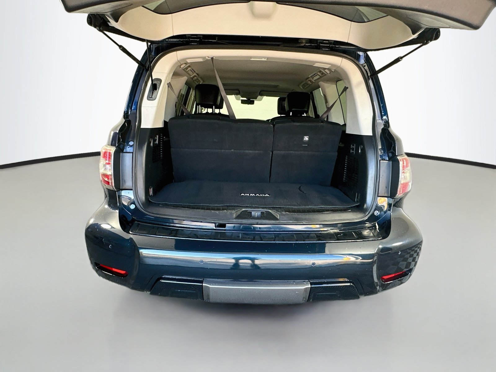 Used 2019 Nissan Armada Platinum w/ Captain's Chairs Package AWD/4WD image 26