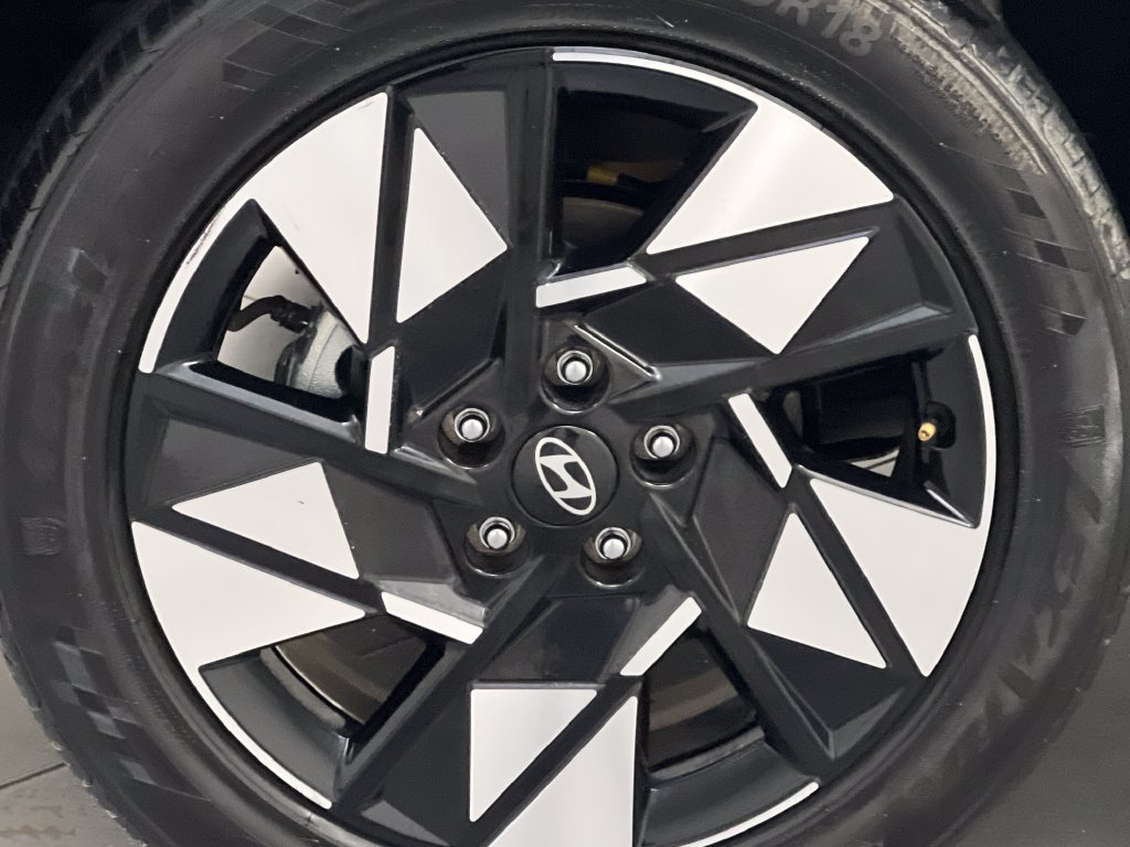 Used 2025 Hyundai Kona SEL FWD image 64