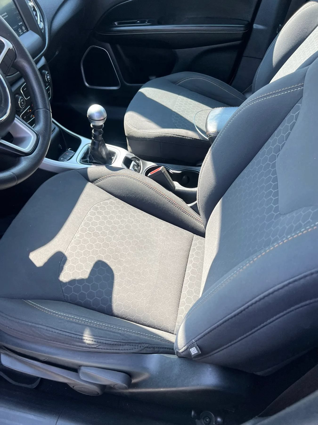 Used 2019 Jeep Compass Sport FWD image 14