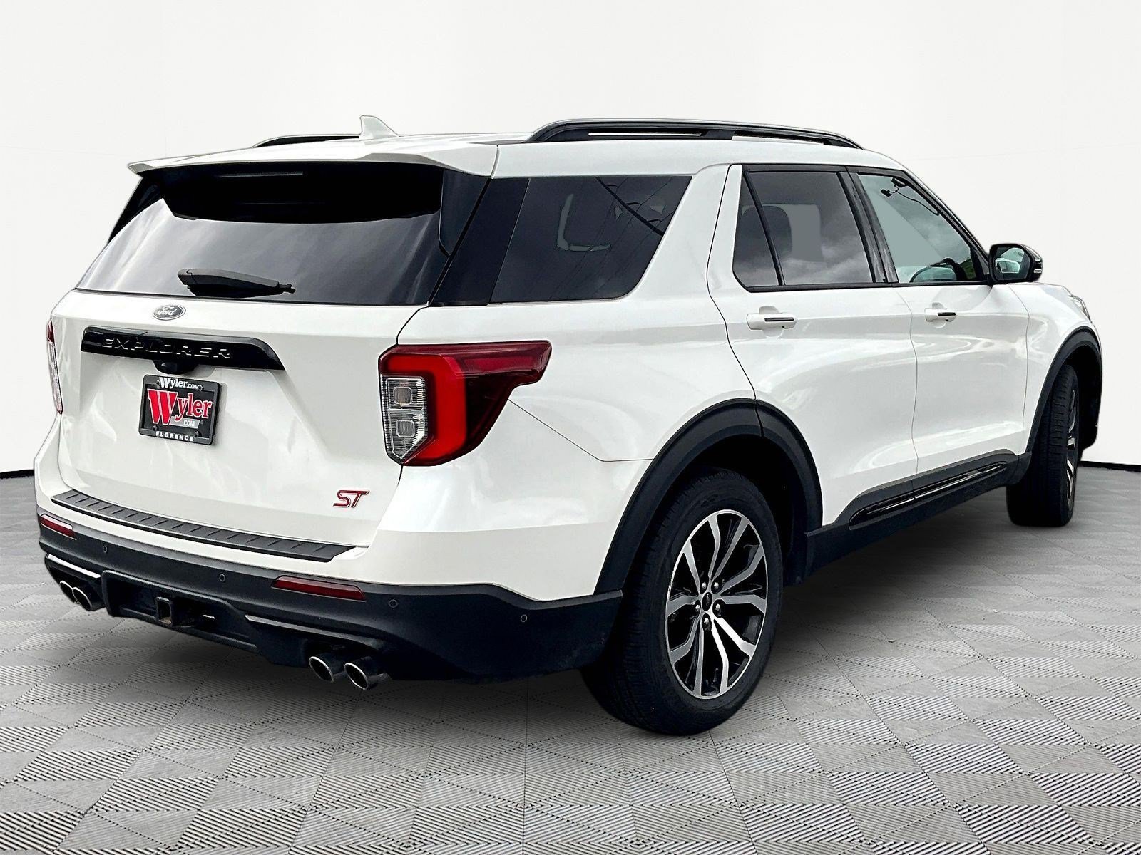 Used 2020 Ford Explorer ST w/ Premium Technology Package AWD/4WD image 6