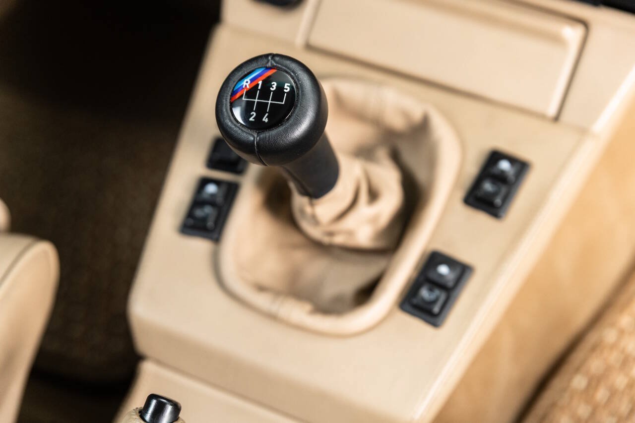 Used 1988 BMW M5 RWD image 49